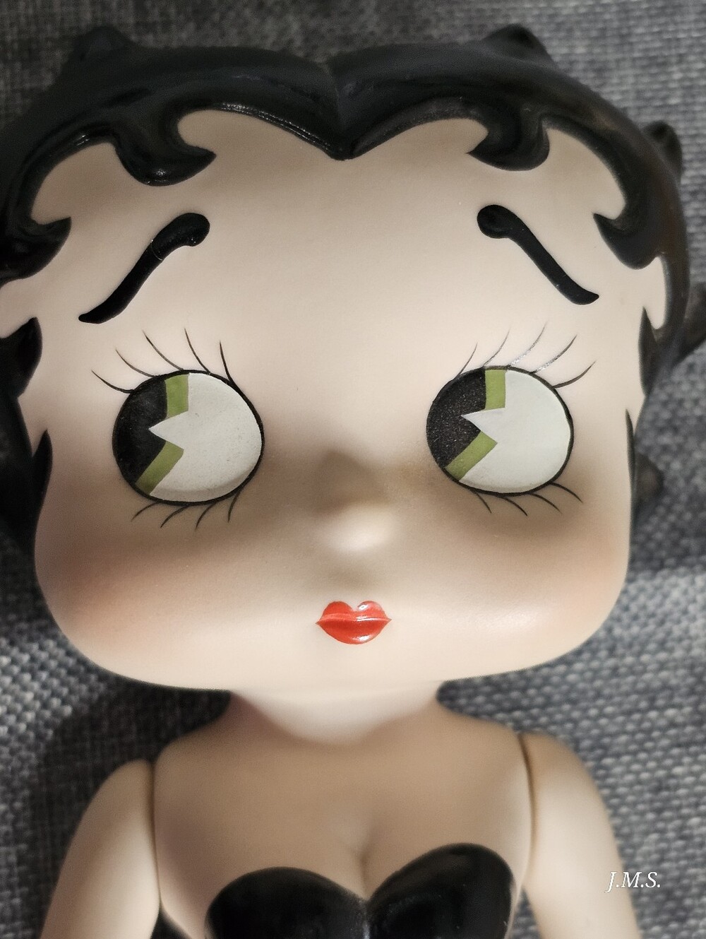 Betty Boop Porcelain Figure Doll with Green Accent Eyes